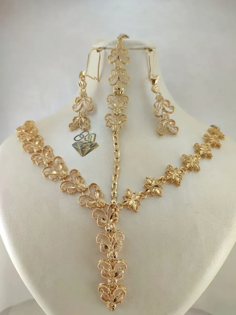 ست طرح خوشه و پروانه