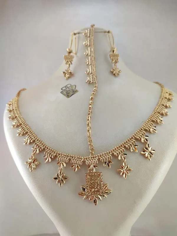 ست طرح ستاره و خوشه